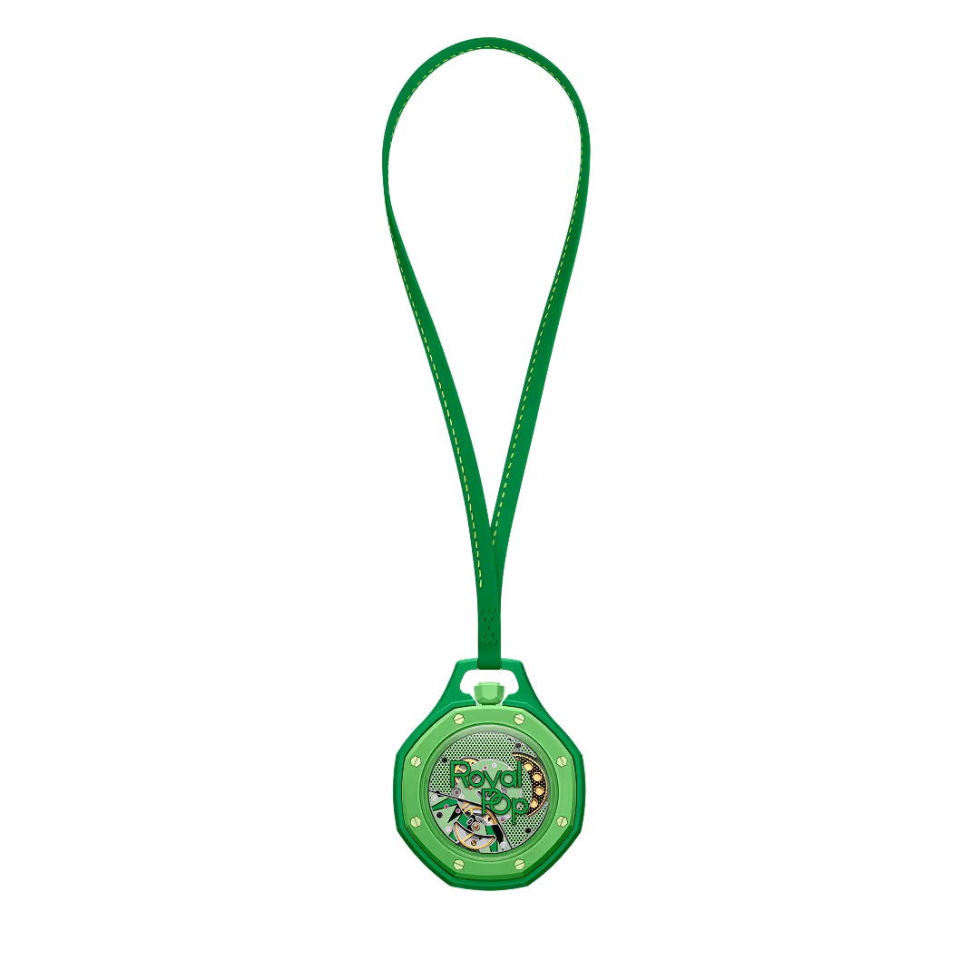 GREEN EIGHT